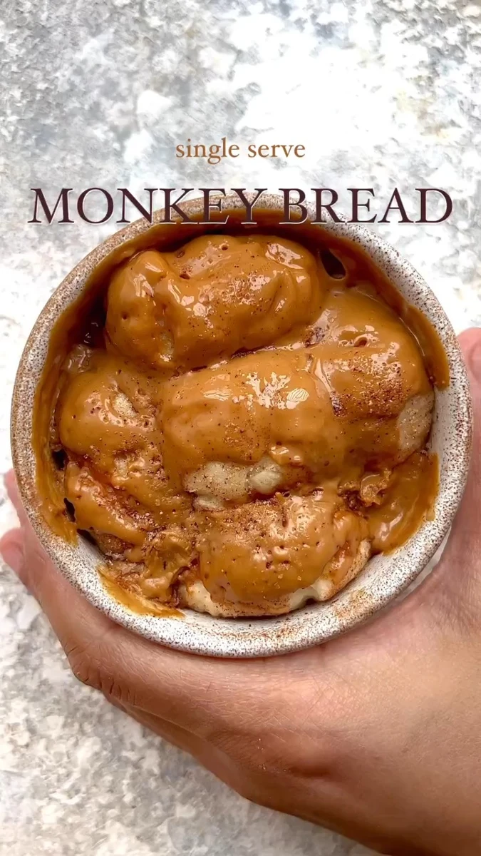 Monkey bread al microondas en 5 minutos