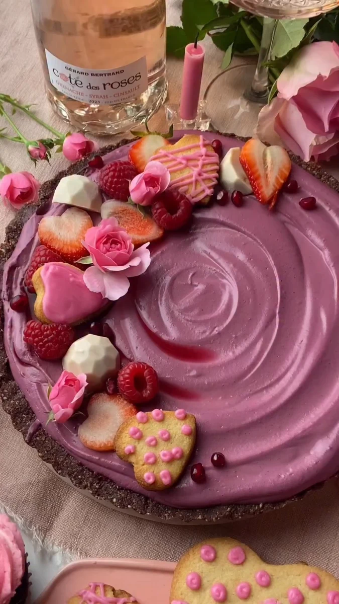 Tarta de frambuesa y avellana